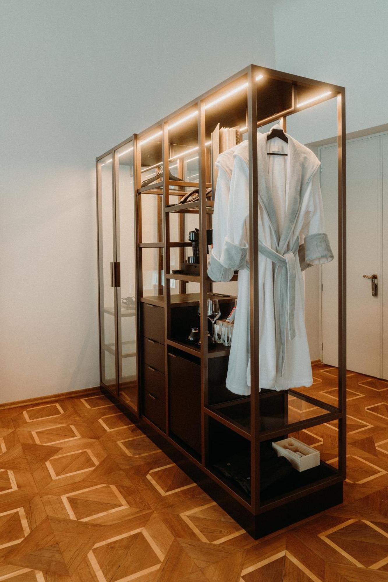 Meta Suites Historic City Living Bozen Exterior foto